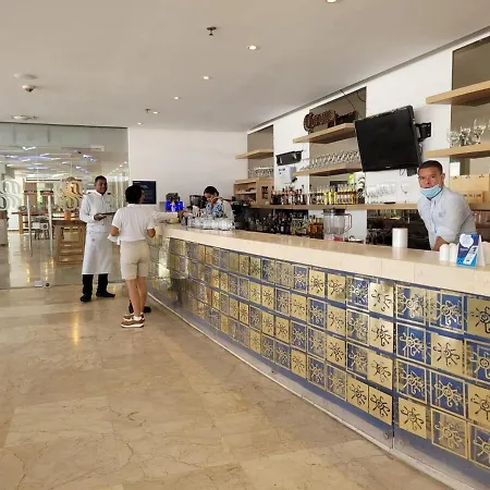 1 Alcoba En Sonesta Boquilla Apartamento *